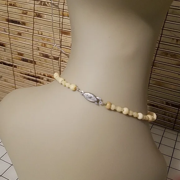 Catatonic Clothing New w Tags Beaded Choker 13" - Picture 4 of 7